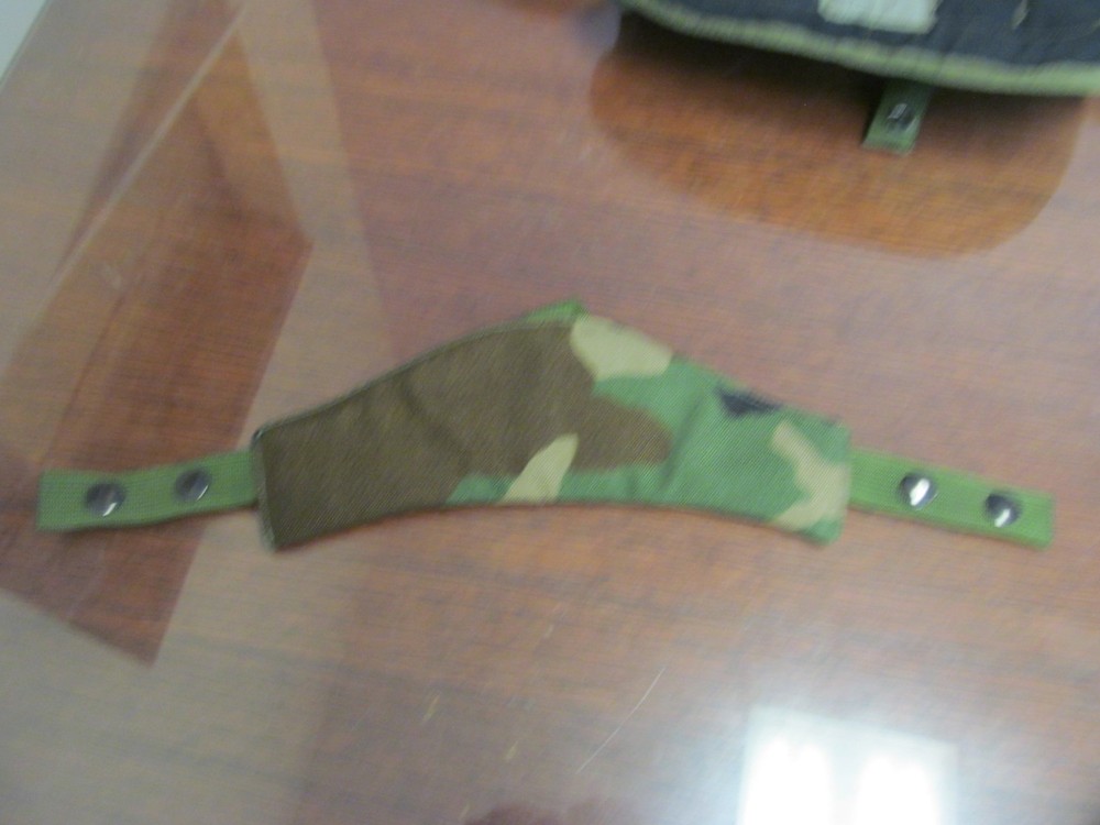 USED Interceptor Yoke & Collar Outershell Medium Camouflage & Throat Protector