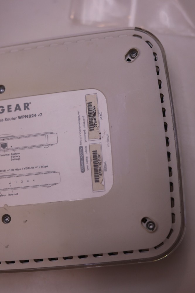Netgear RangeMax Wireless Router WPN824