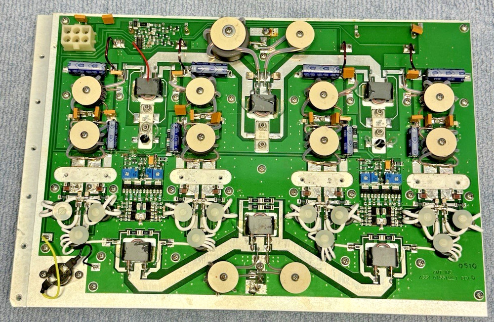 Amplifier board with Heatsink