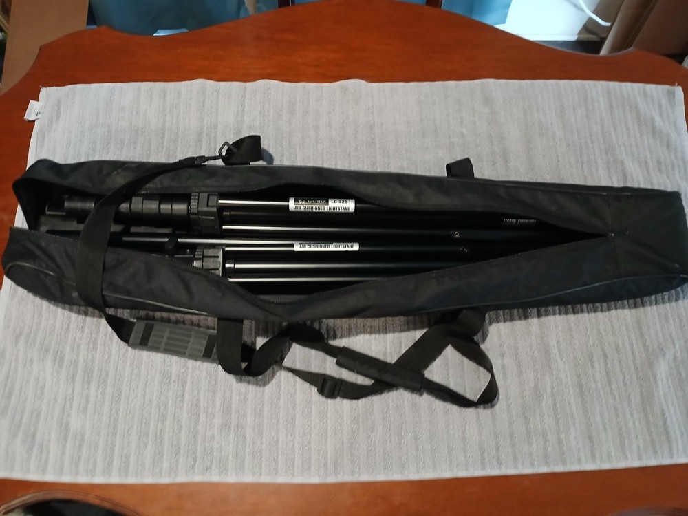 Aluminum Telescopic Camera Tripod Work, Camera, Light.