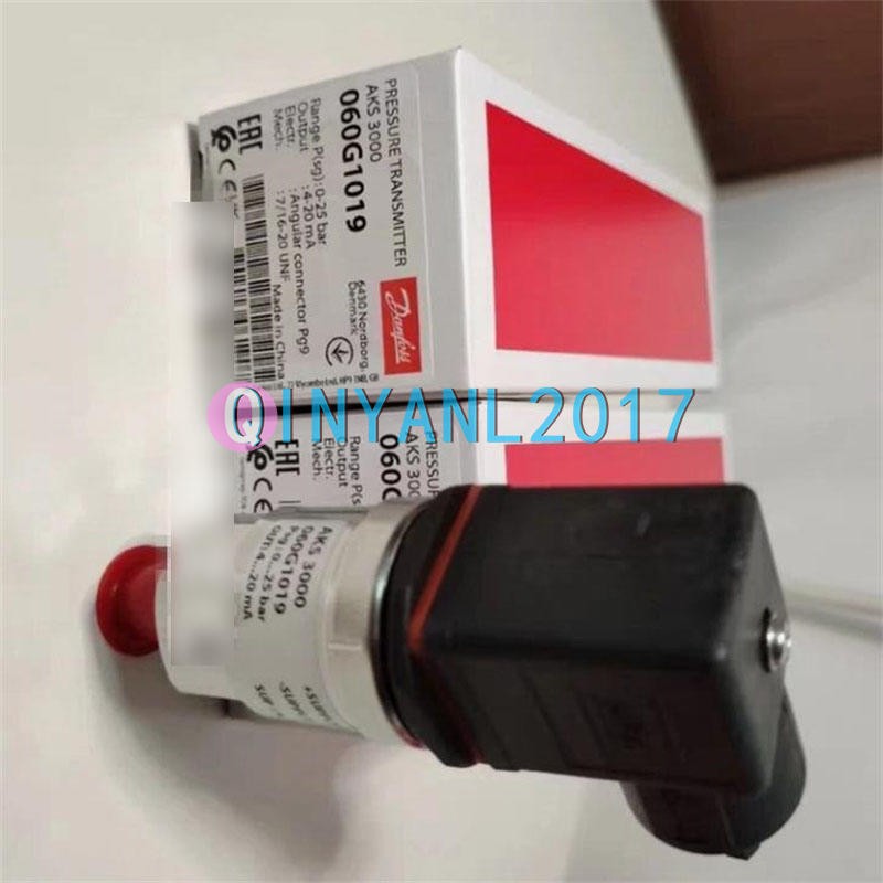 ONE Danfoss pressure transmitter AKS3000 060G1019 NEW