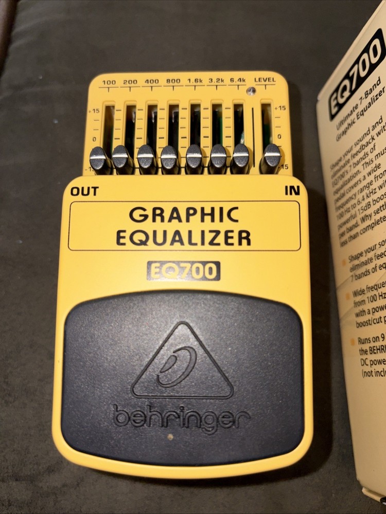 BEHRINGER GRAPHIC EQUALIZER EQ700