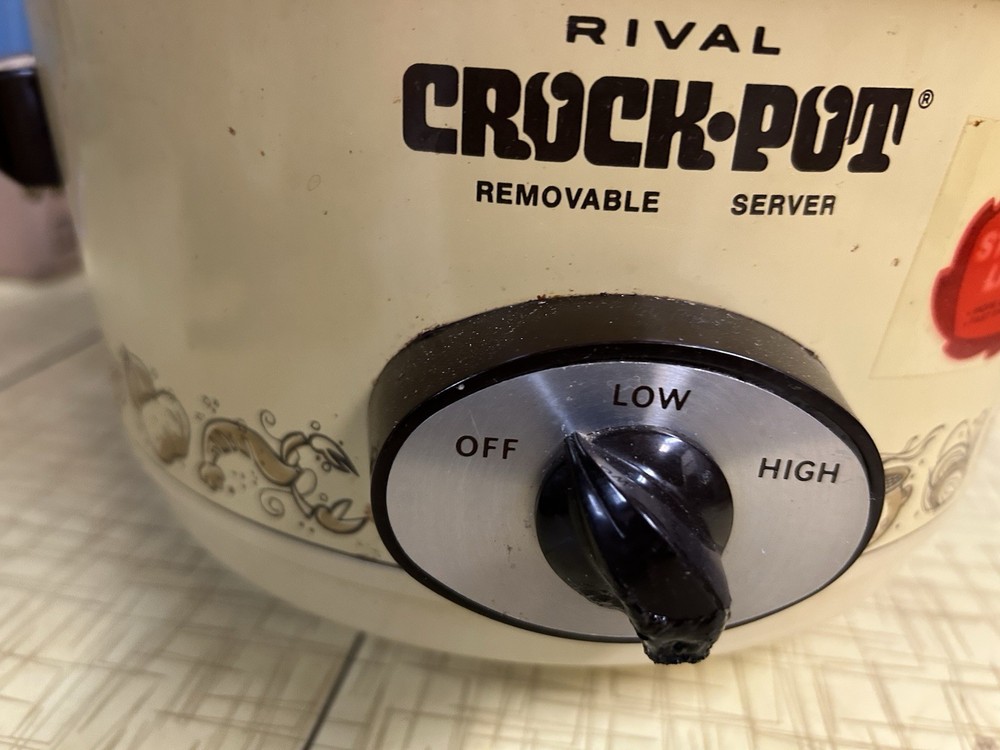 Used Rival Crock Pot 180-250watts Model 3350