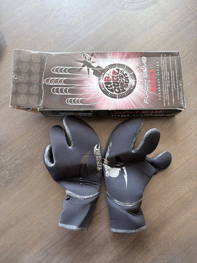 Rip Curl Flash Bomb Gloves Medium 5:3mm 3 Finger