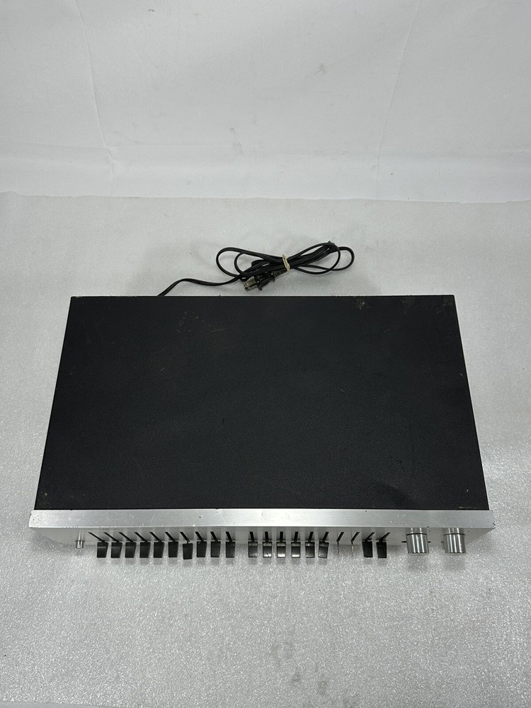 Realistic 31-2000A 10-Band Wide Range Stereo Frequency Equalizer ~ Broken Knobs