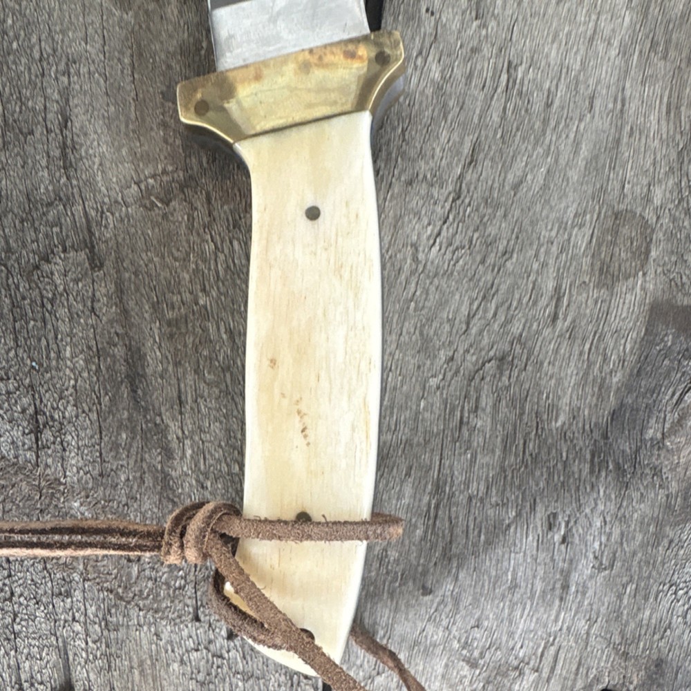 Vintage Handmade Bone Handle Fixed Blade Hunting Knife with Sheath