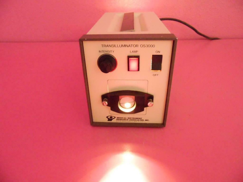 Research Associates OS3000 150 Watt Halogen Light Source Transilluminator