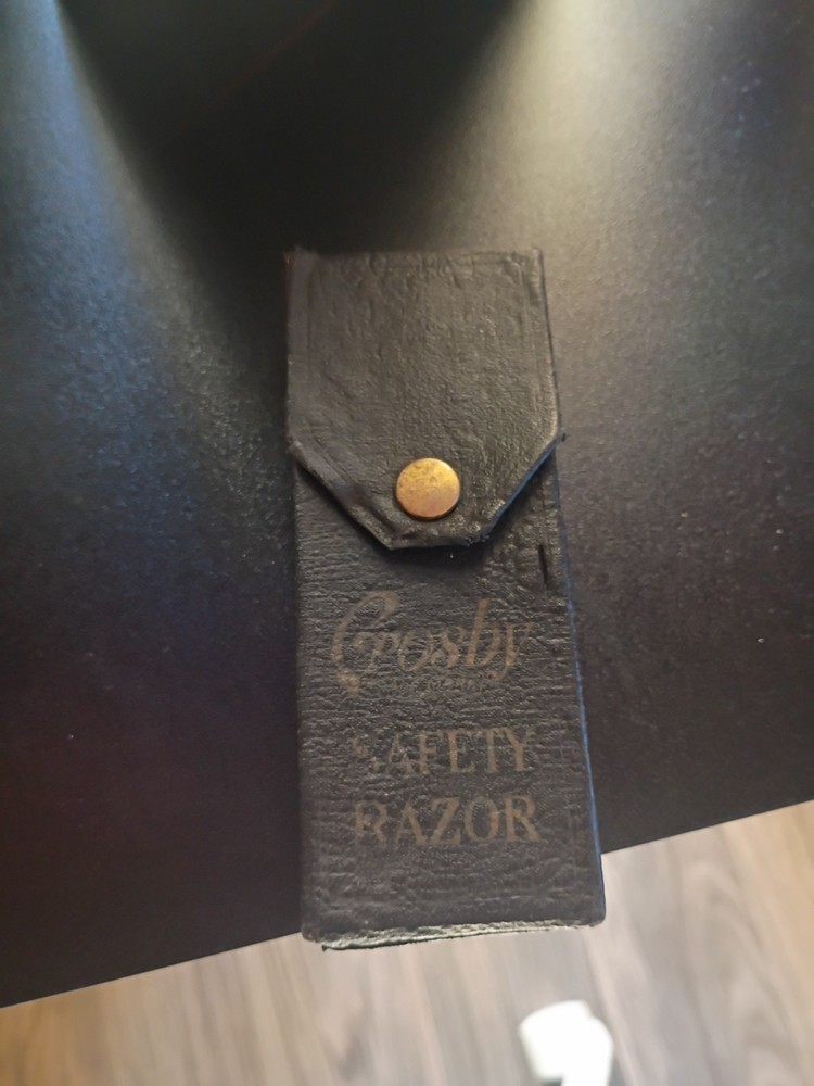 Crosby Safety Razor JS603