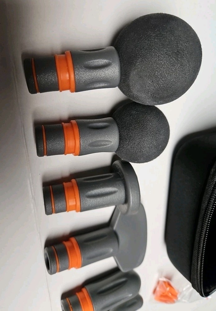 SHARPER IMAGE Powerboost Deep Tissue Percussion Massager Six Attachments w/ case