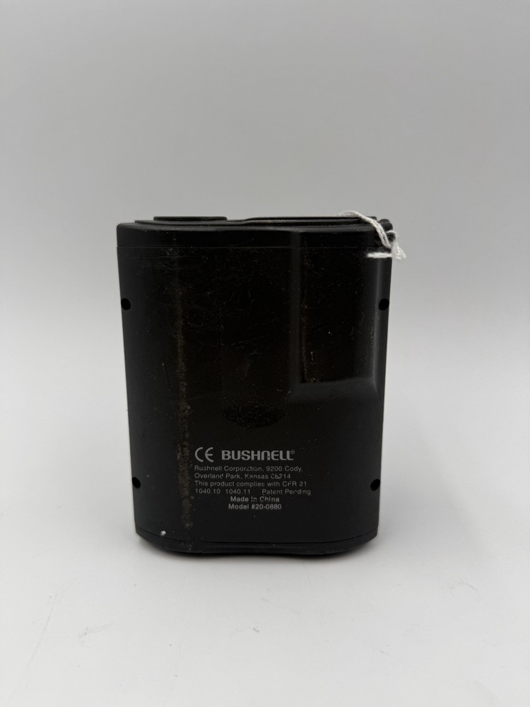 Bushnell - Yardage Pro Compact 800 Laser Rangefinder (UNTESTED, DOESNT TURN ON)