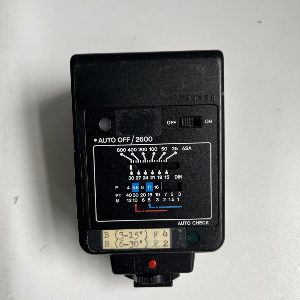 Vivitar Auto Thyristor 2600 D Flash Camera Accessory Shoe Mount Flash Untested