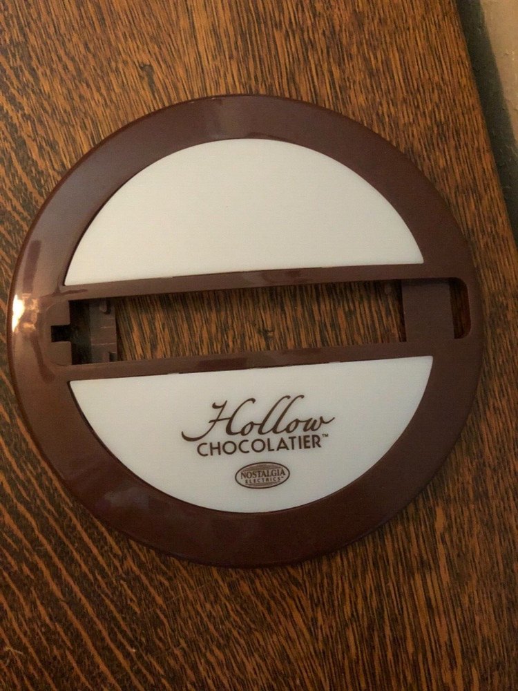 NOSTALGIA ROTATING HOLLOW CHOCOLATE MAKER