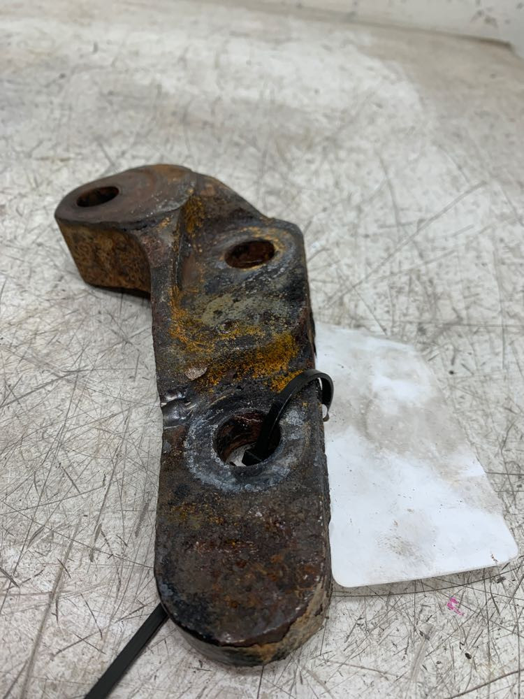 2005 Peterbilt 357 Hood Hinge (674-10157)