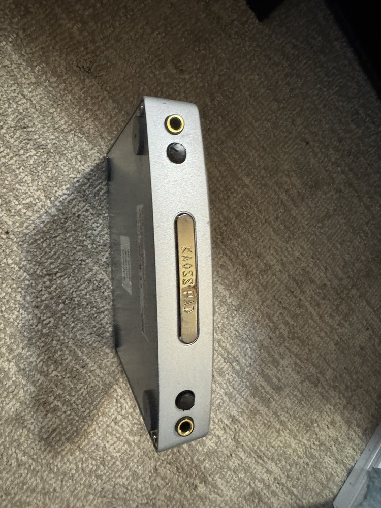 KORG KAOSS PAD KP-2 DJ Sampler Processor Effector from missing knobs