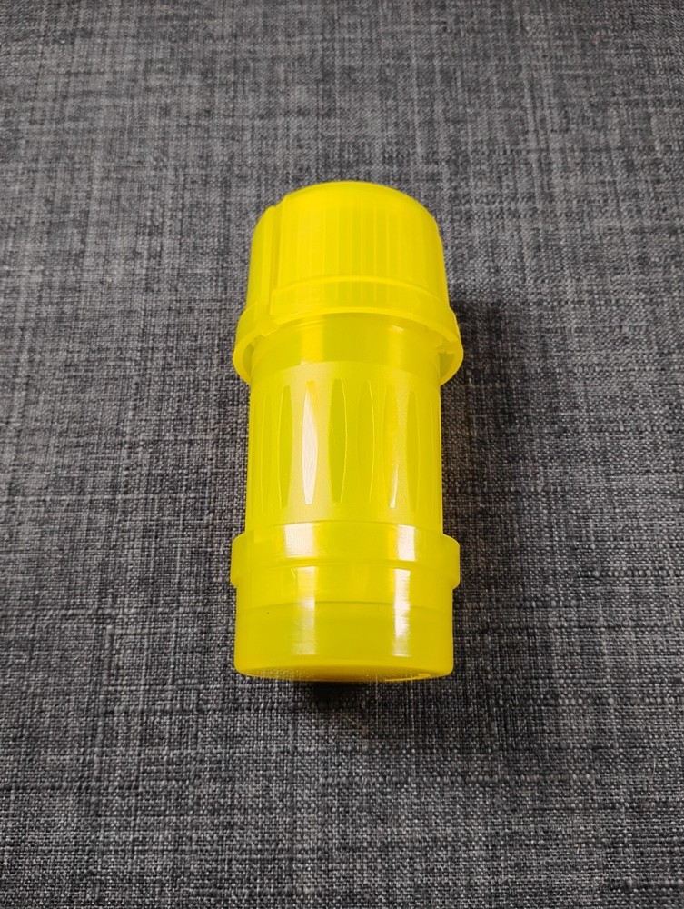 Plastic Grinder Container w/ Storage Portable (Clear-Yellow)