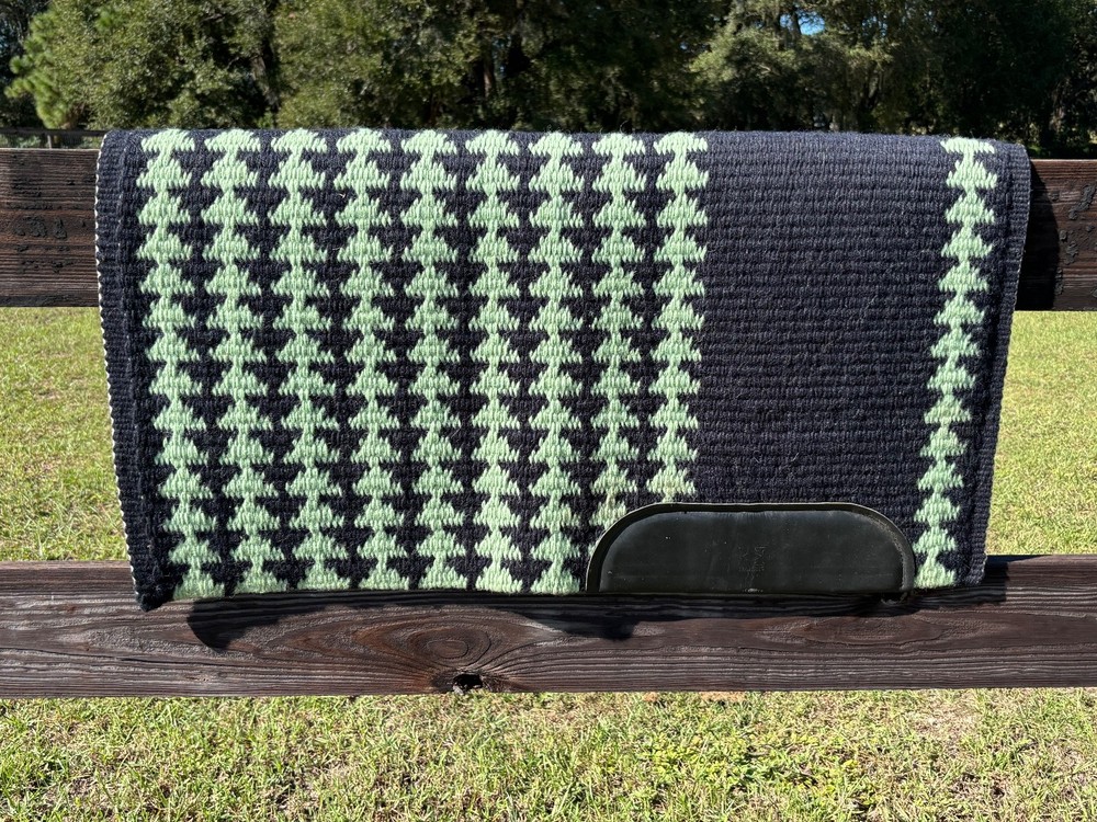 Used Harris Reversible Wool Show Pad 34" X 36"