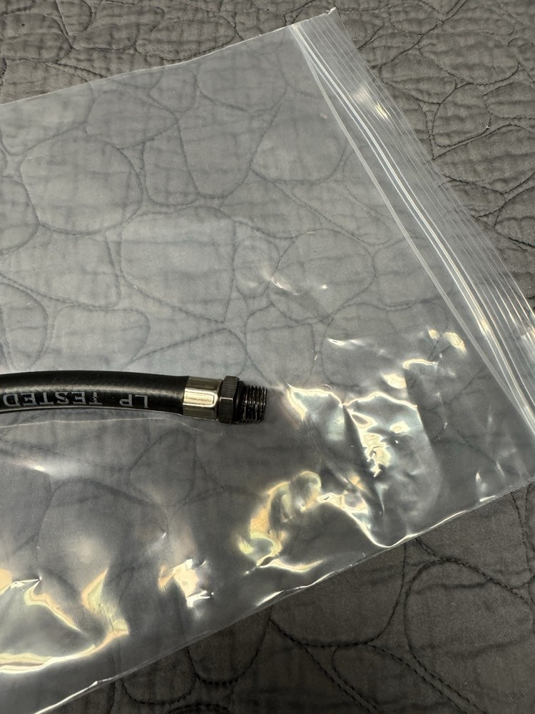 USA MADE~ Gas Hose Assembly 1/4 " Male x 3/8" Male~ 18" Long-250 PSI