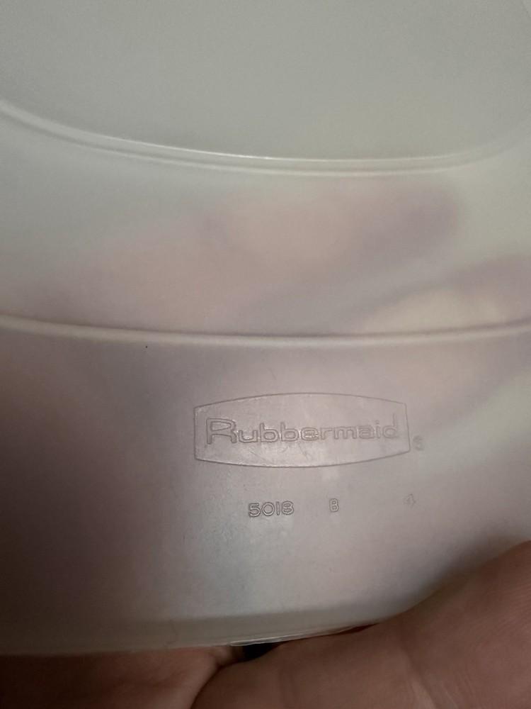 RUBBERMAID MICROWAVE COOKWARE 9 PC STACKING NESTING SET 3 2 & 1 QT BOWLS +