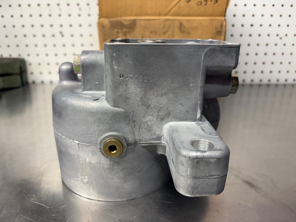 NEW GENUINE MEYERS 15573 Sump Base E46 E47 E57 E57H