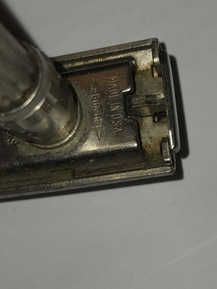 1963 Gillette Slim Adjustable 1-9 DE TTO Razor Date Code I1