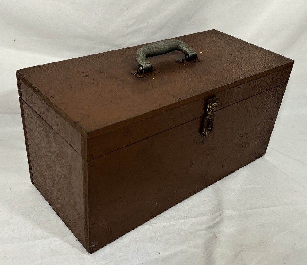 Old Vintage Painted Brown Solid Wood Lidded Tool Box w/Handle 18"W 9"H