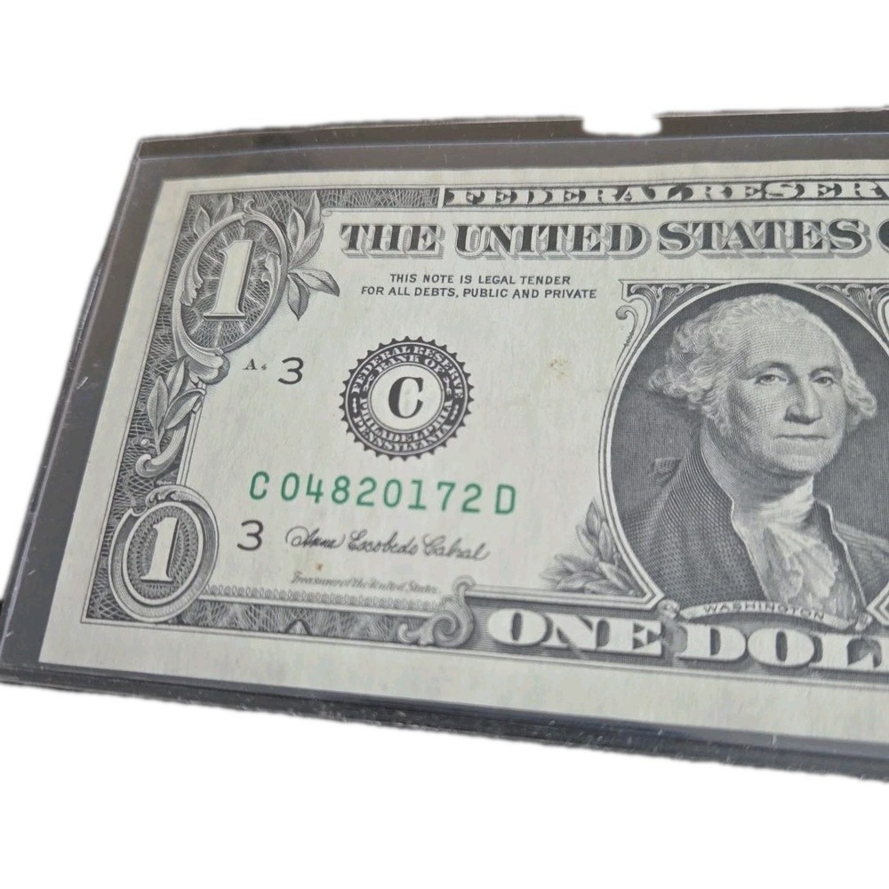 2006 U.S. One Dollar Error Note Crisp Uncirculated Pristine Front-Low Ink Back