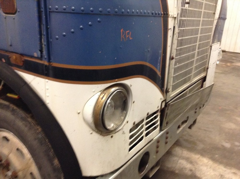 Freightliner FLT ALUMINUM Right/Passenger FRONT LOWER CAB CORNER Panel