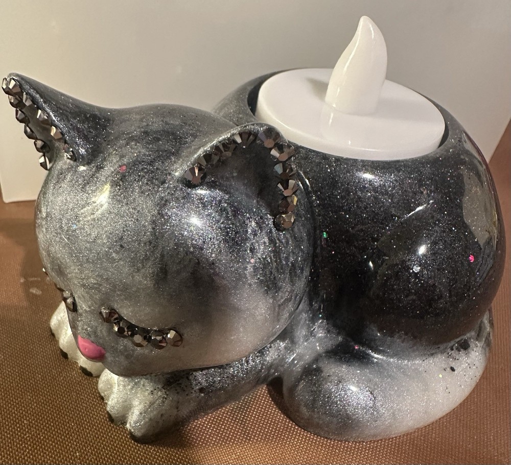 Resin Cat Tea light Holder