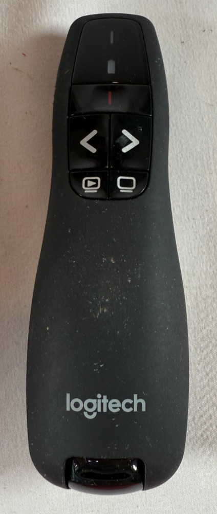 Logitech R400 Laser Presentation Remote - Black