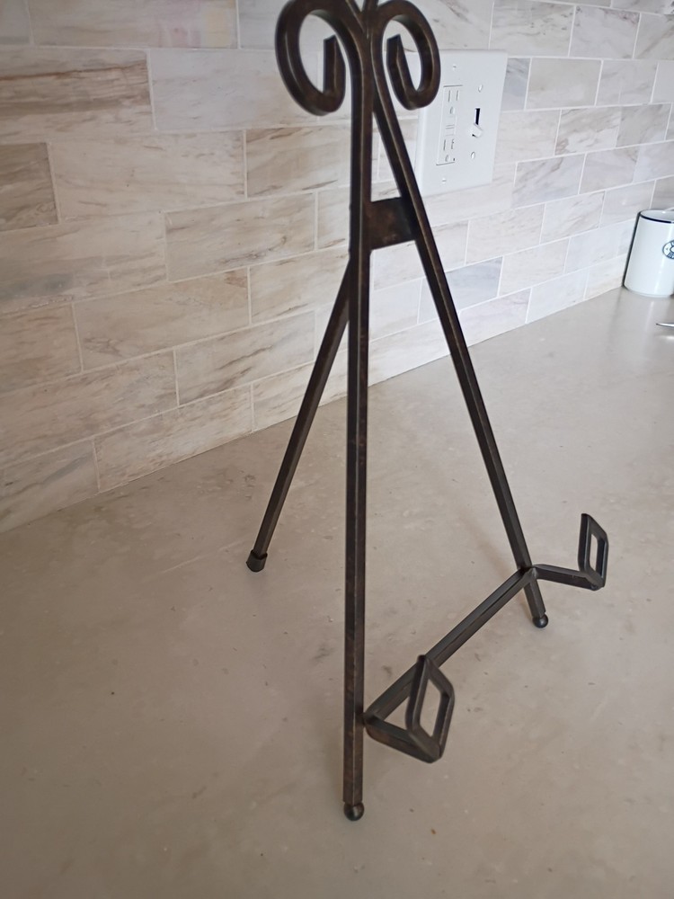 Unmarked Metal Display Easel Stand Brown Scroll 14.5 x 7 Foldable