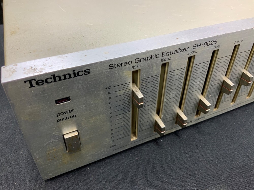 Technics Graphic Equalizer model SH-8025 7 Band