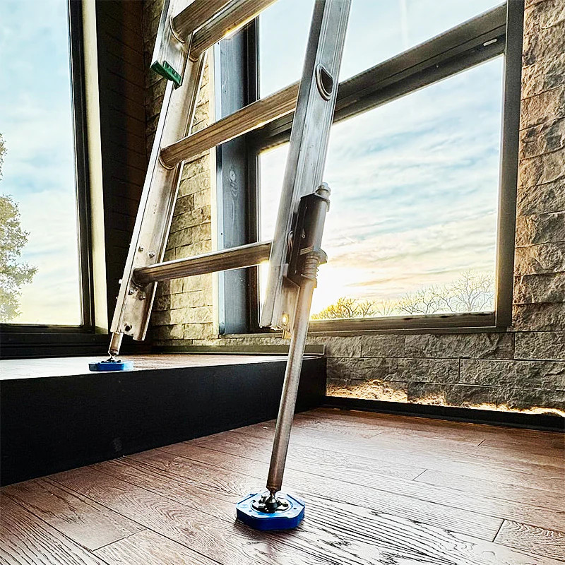 Standard Tread Savage Leveler