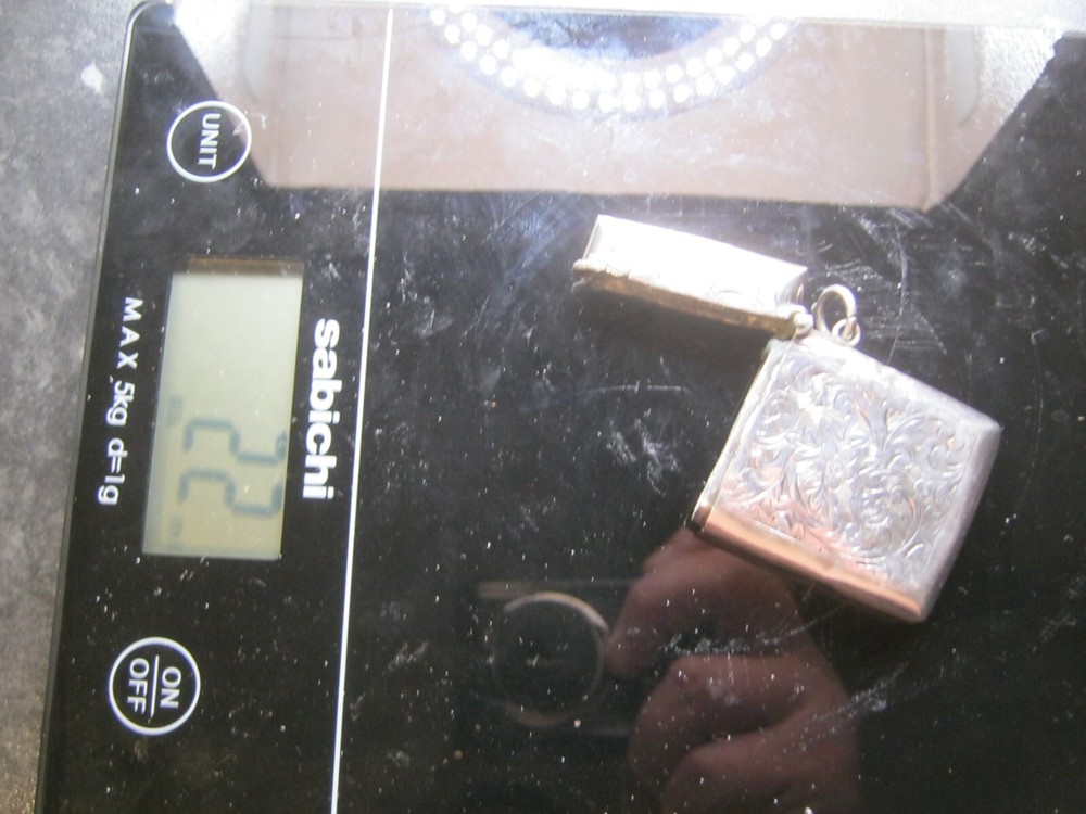 Birmingham 1911 Sterling Silver Vesta Case / Match Safe With Shield