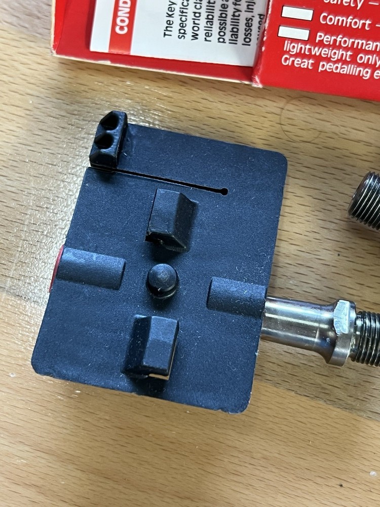 vintage Keywin Speed Pedal Road Clipless