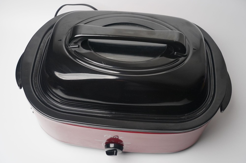 Oster 18-Quart Roaster Oven CKSTRS18-RHD-V Red
