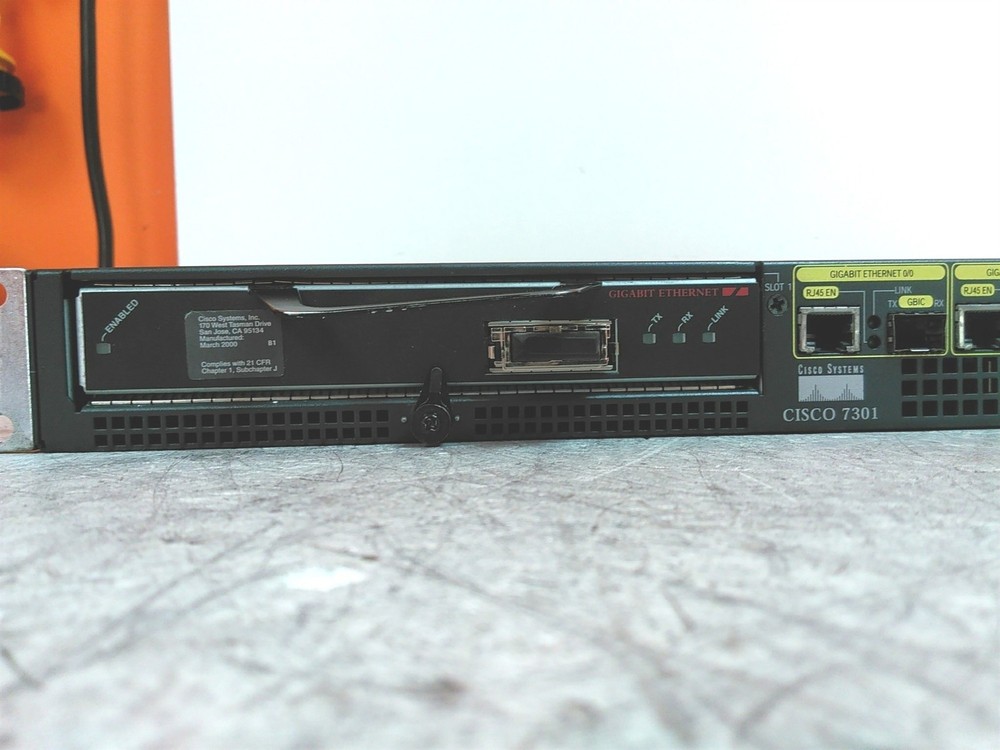 Cisco 7301 Gigabit Network Router w/ Gigabit Network Module