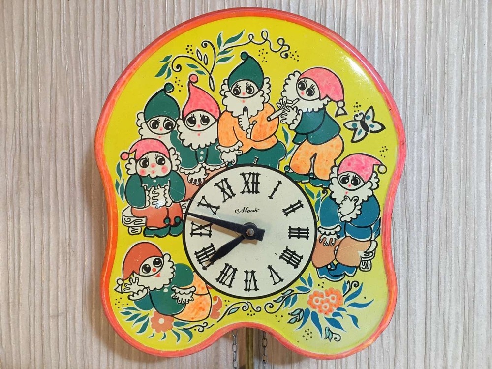 Vintage Clock Soviet Mechanical Clock Working Soviet CLOCK Soviet Wall Clock