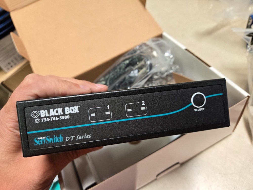 BLACK BOX KV9612A DESKTOP KVM SWITCH NOB