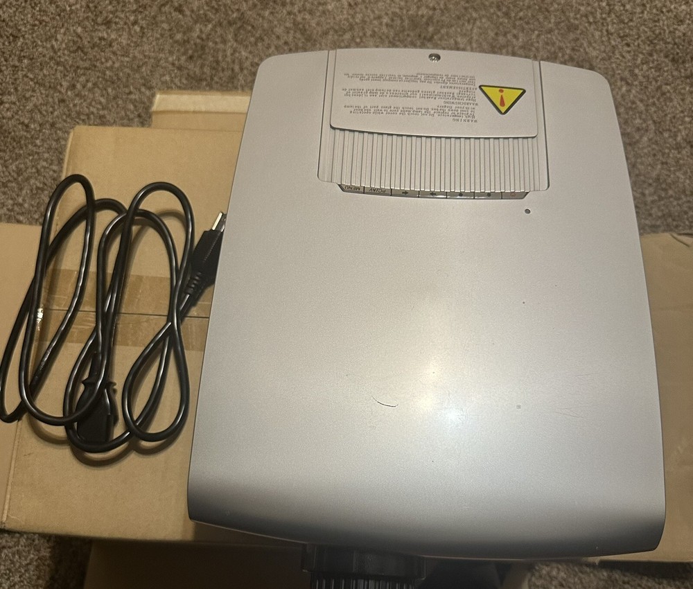 Digital Galaxy Dream Land DG-973 Projector Tested
