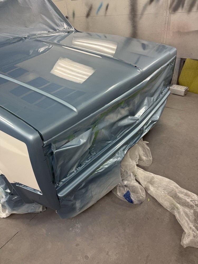 High gloss 4:1 Cleat coat kit with activator Quart