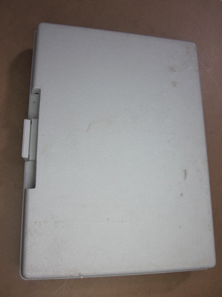 Dwyer Thermo Anemometer 471 w/case