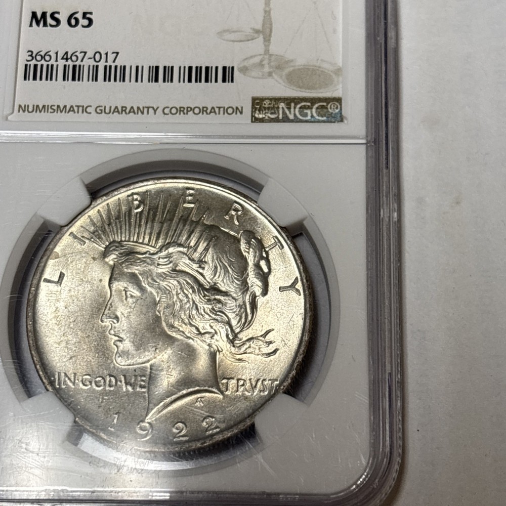 1922 $1 Peace Silver Dollar 💥NGC MS65 LUSTER💥 #274