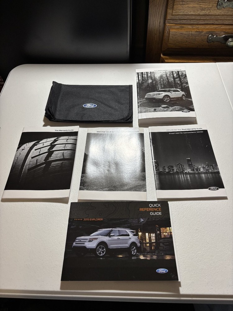 2015 Ford Explorer Owner's Manual OEM Set