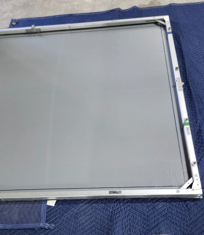 Da lite Fast Fold 5x7 Rear Projection Screen Surface & Leather Bag - Very Clean