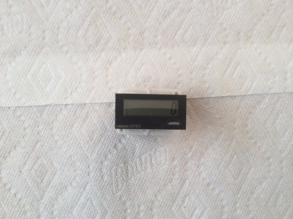 Omron H7EC COUNTER TOTALIZER SELF POWERED 3V LITHIUM BATTERY