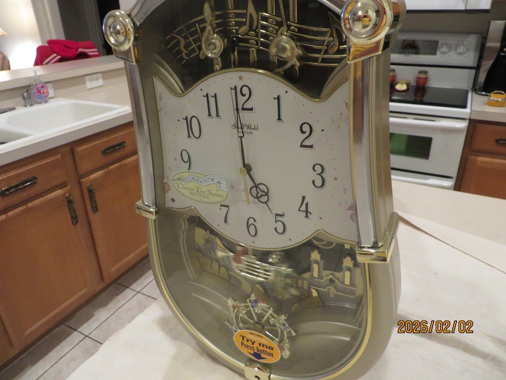 RHYTHM CLOCK - CTS Carnival - NIB