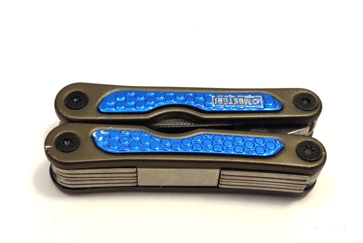 OMaster Multi Tool Pocket Knife Scissors O Master