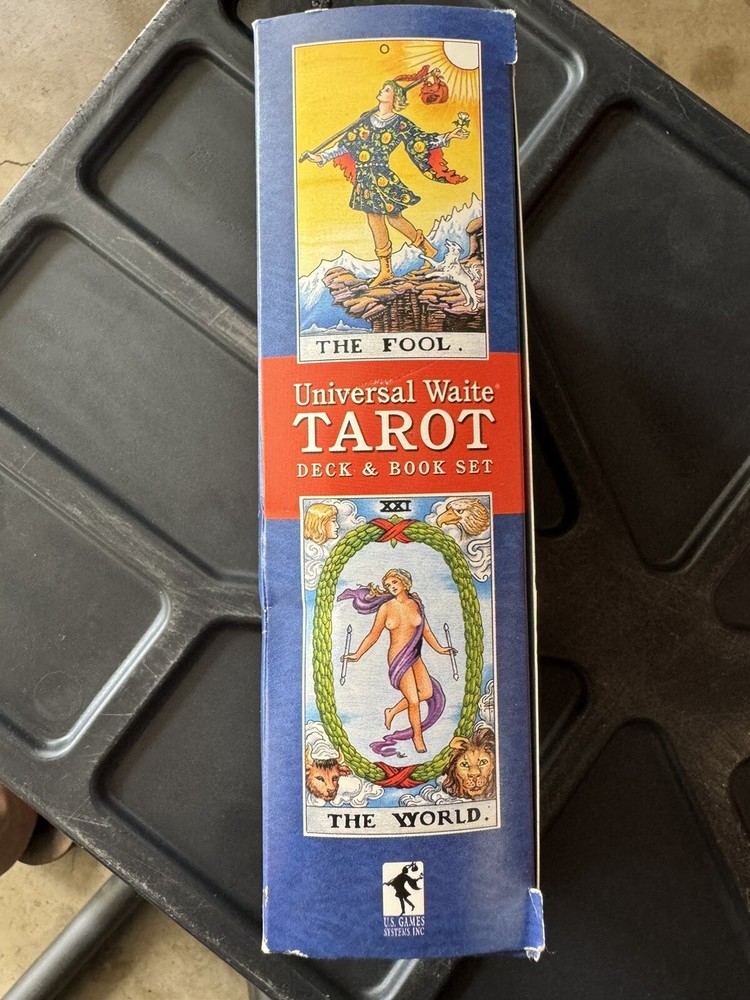 Universal Waite Tarot Deck & Book Set