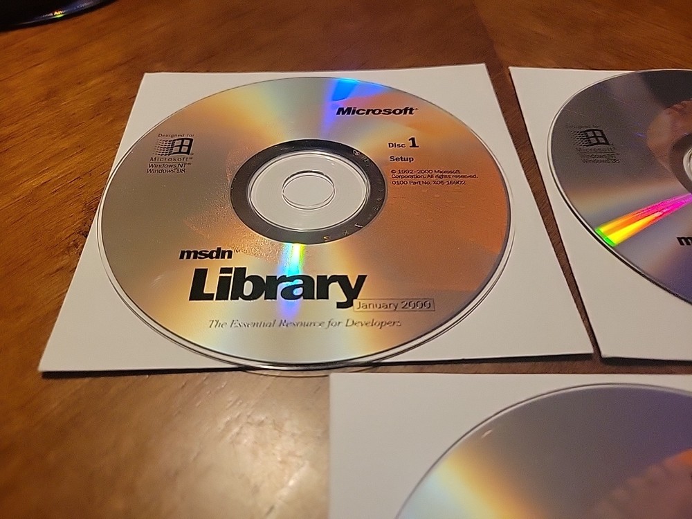 Microsoft Windows MSDN Library January 2000 Loose Discs - 1-3 - Tested Works