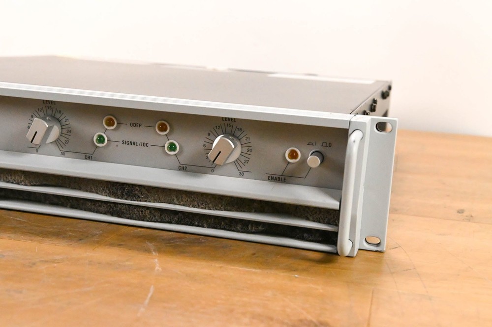 Crown Macro-Tech 3600VZ 2-Channel Power Amplifier CG01ZTH